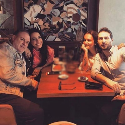 Eski eşler yeni aşklarını tanıştırdı