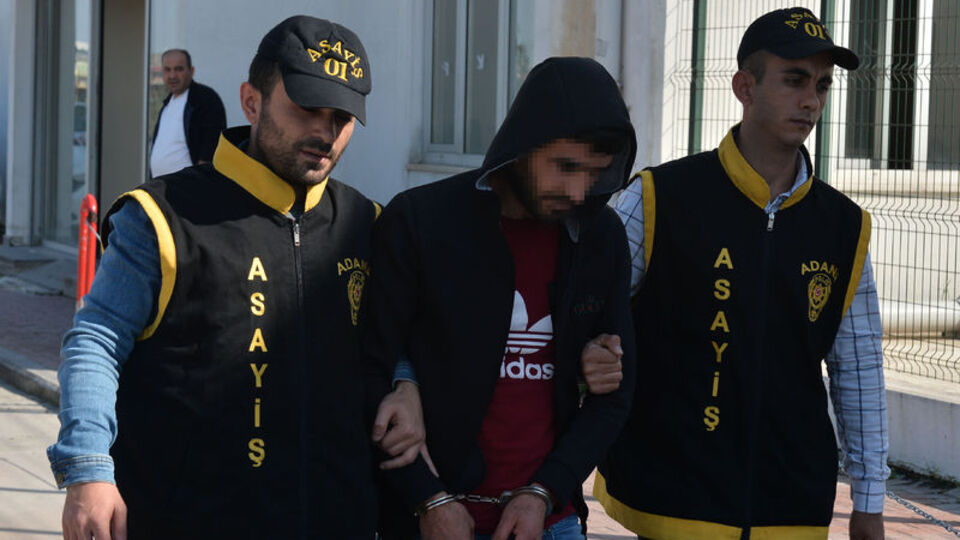 "MİT"i kullanarak dolandırdı!