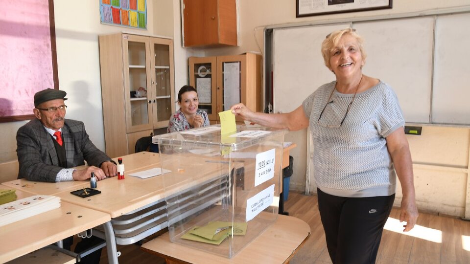 1 Nisan okullar tatil mi?