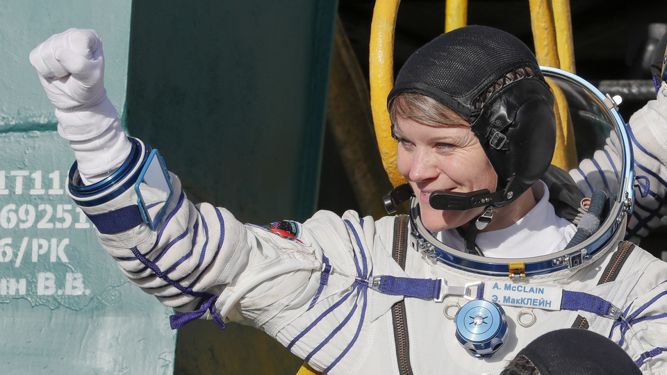 Kadın astronotlara kıyafet engeli!