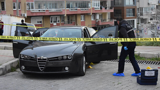 Otomobilde kanlı infaz