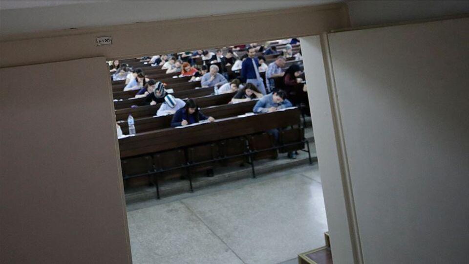 Hukuk fakültesini bitirenlere baraj sınavı geliyor