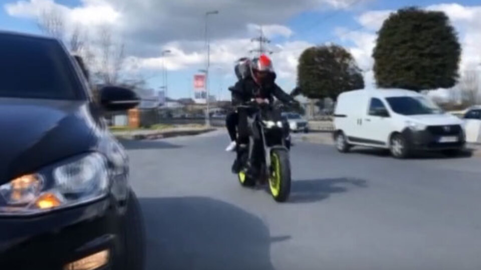 Sevgilisine dehşeti yaşatan maganda yakalandı