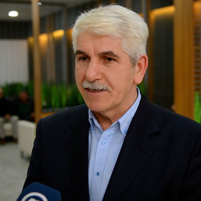 Burhan Sakallı kimdir?