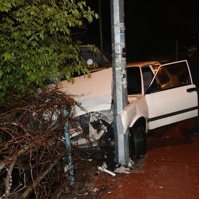 Kaza yaptılar, yardıma gelenlere tepkileri akılalmaz!