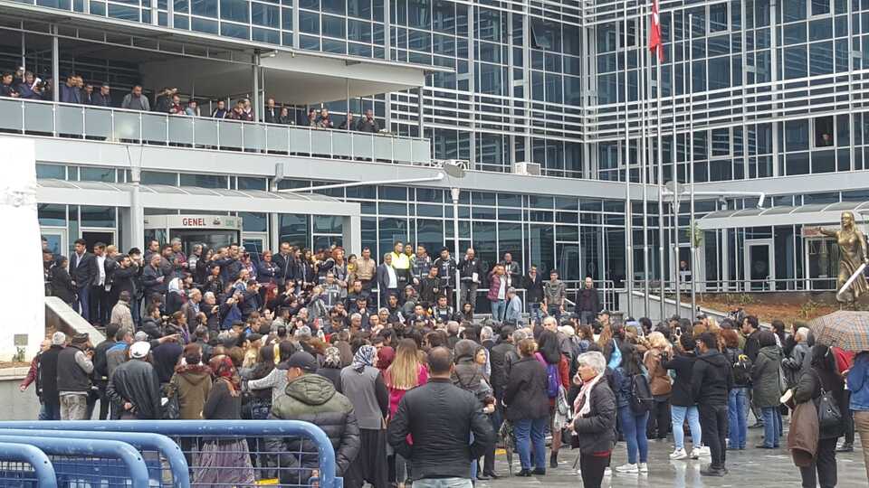 Tarsus'ta yine tutuksuz yargılama