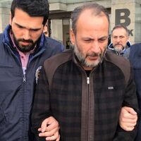 Başörtülülere hakarete tutuklama