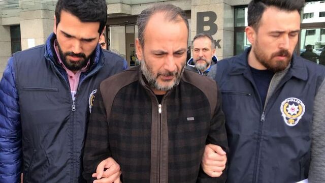Başörtülülere hakarete tutuklama