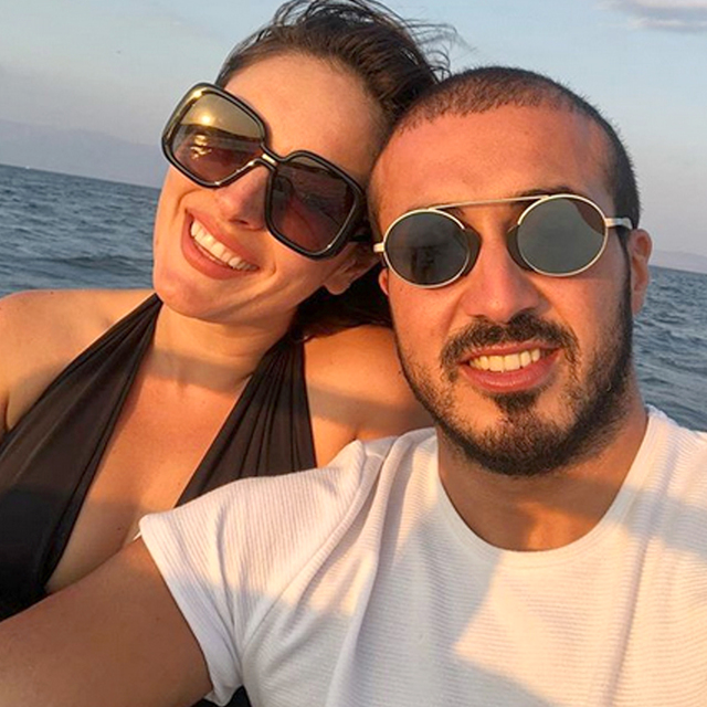 "Kalbi kendisinden güzel Ezgi'm!"