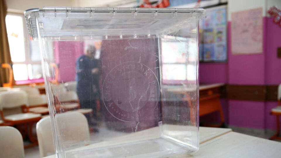 Seçim günü içki satışına yasak, düğüne saat ayarı