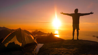 Her şeyini geride bırakıp 55 ülke gezdi