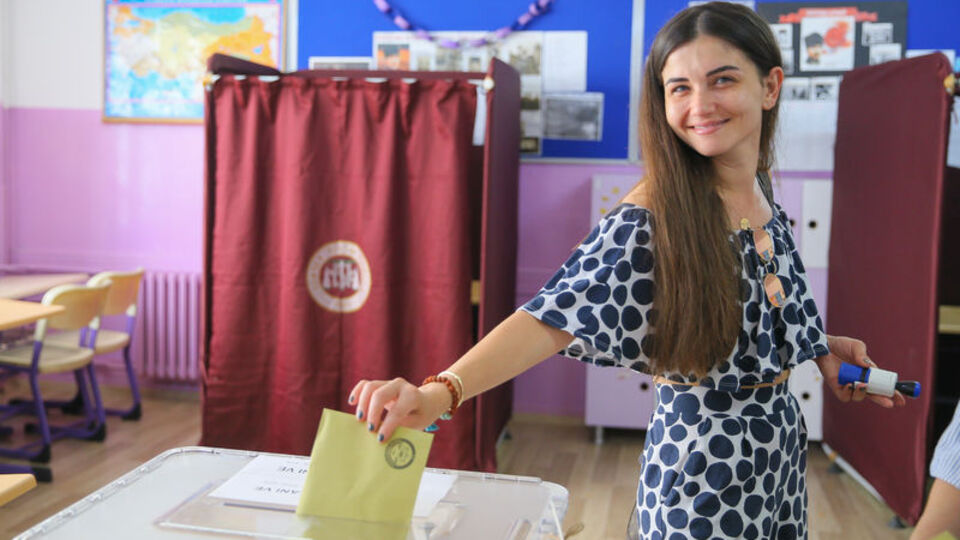 Türkiye sandık başında!