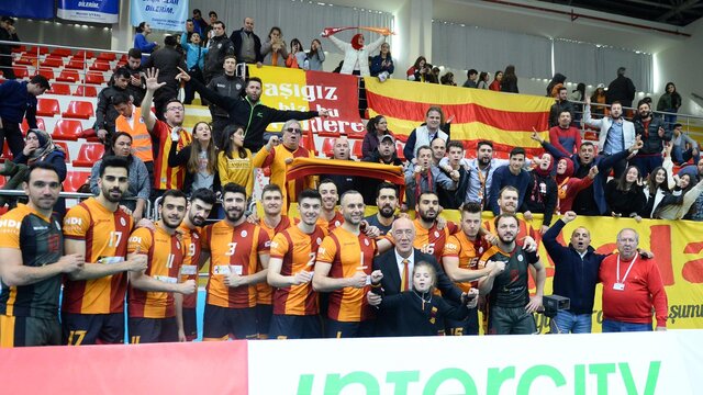Galatasaray seride öne geçti!