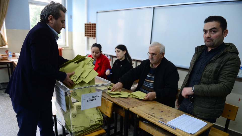 Oyunu veren ona koştu..