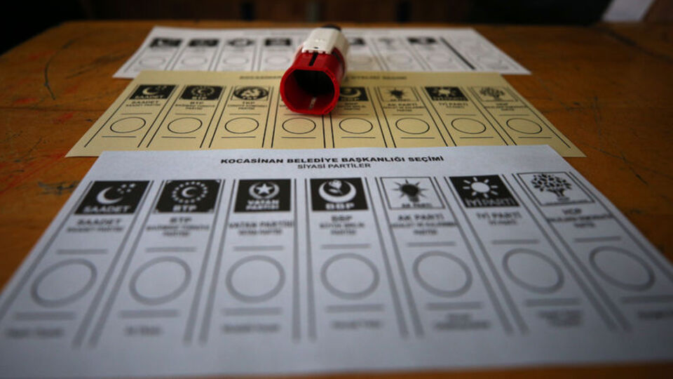 Seçim sonuçları açıklanıyor