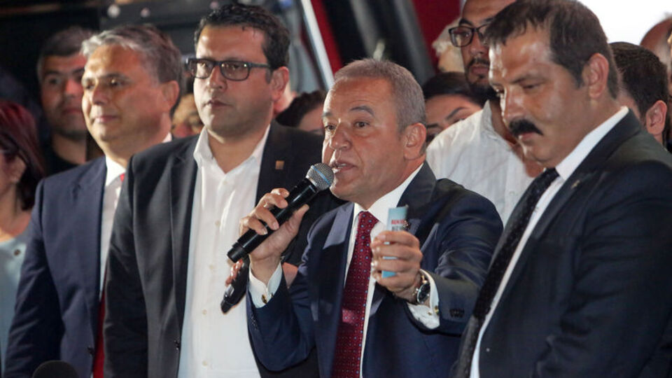 CHP Antalya'yı geri aldı