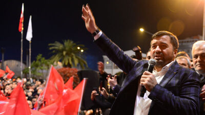 2 il, 2 parti arasında el değiştirdi