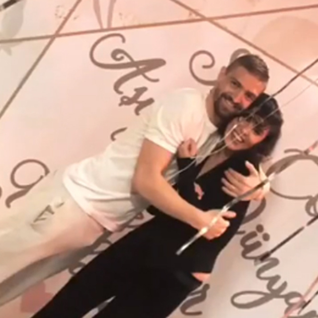 "İyi ki aşık oldum"