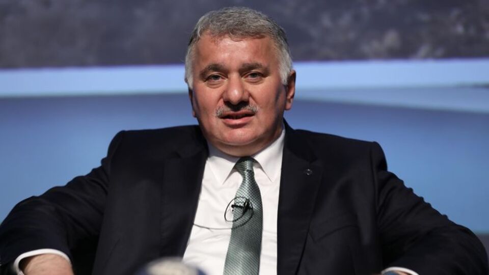 Ekşi'den taşınma açıklaması