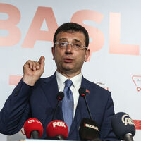 İmamoğlu'ndan Anıtkabir'e ziyaret