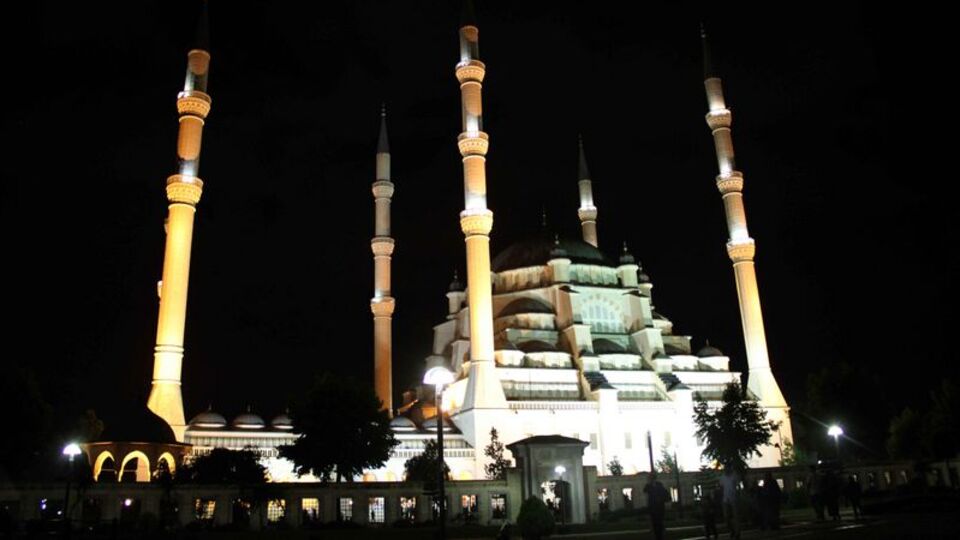 Yatsı namazı nasıl kılınır?