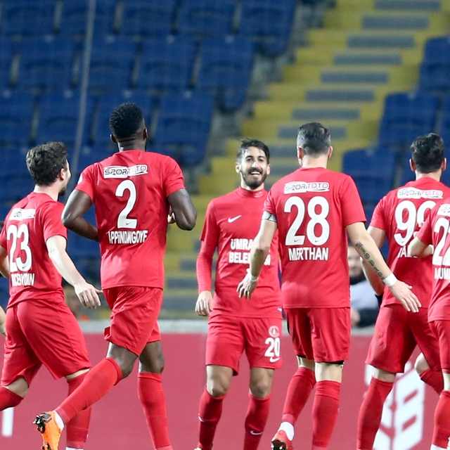Ümraniyespor'un konuğu Akhisarspor