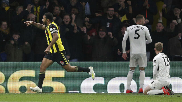 Babel attı, Fulham küme düştü!