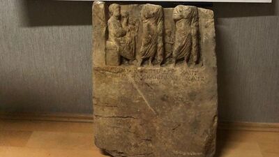 2 bin yıllık mermer heykelle yakalandılar