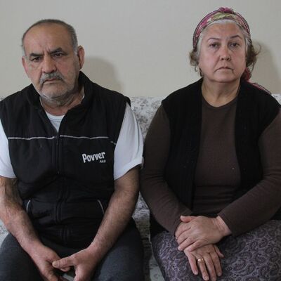 Yaşlı çifte onur kırıcı hareket!