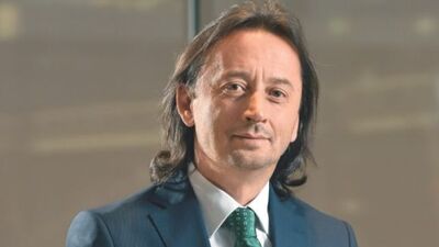 İbrahim Karagül kimdir?