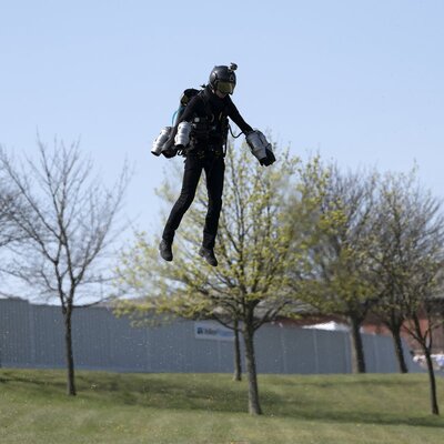 İngiliz ordusu havalandı!