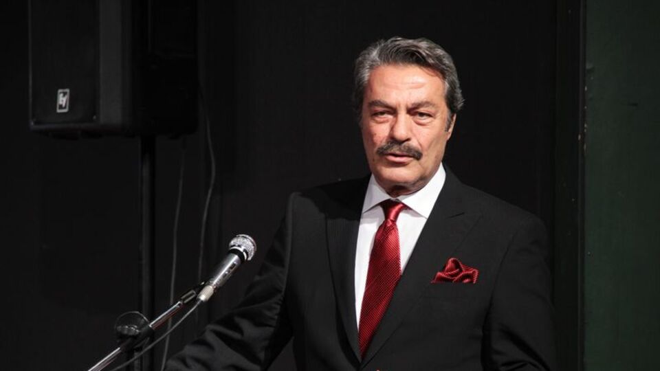 İnanır'a 'Aziz Nesin Emek Ödülü'