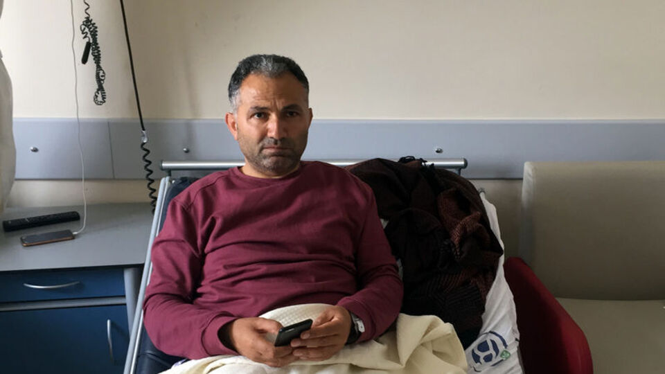 Önce seçimi sonra gözünü kaybetti