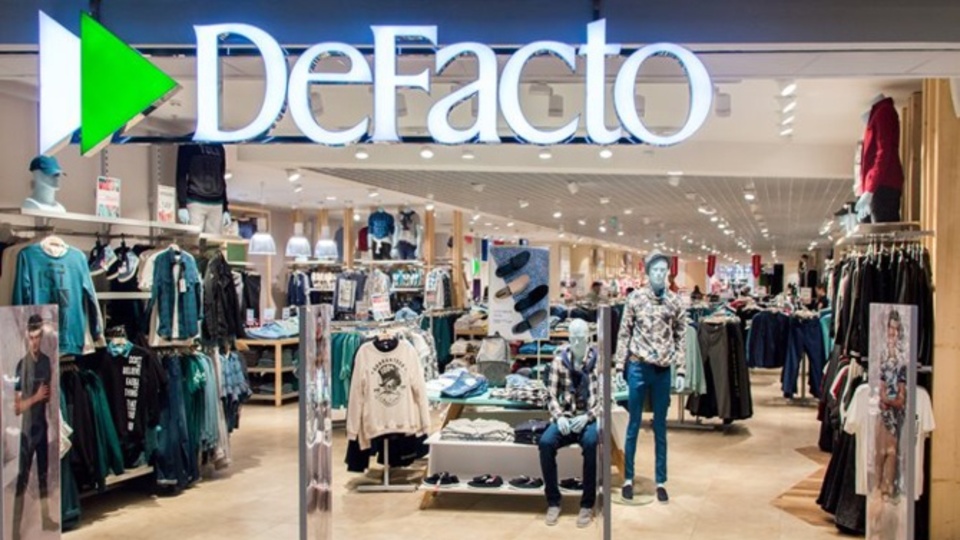 DeFacto saat kaçta açılıyor, kaçta kapanıyor?