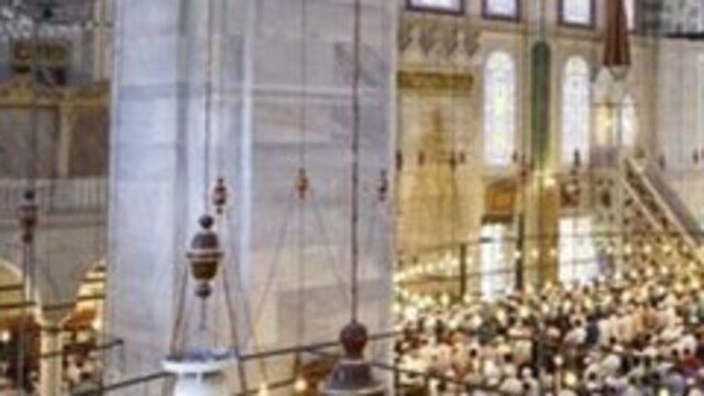 5 Nisan Bursa Cuma namazı saat kaçta?