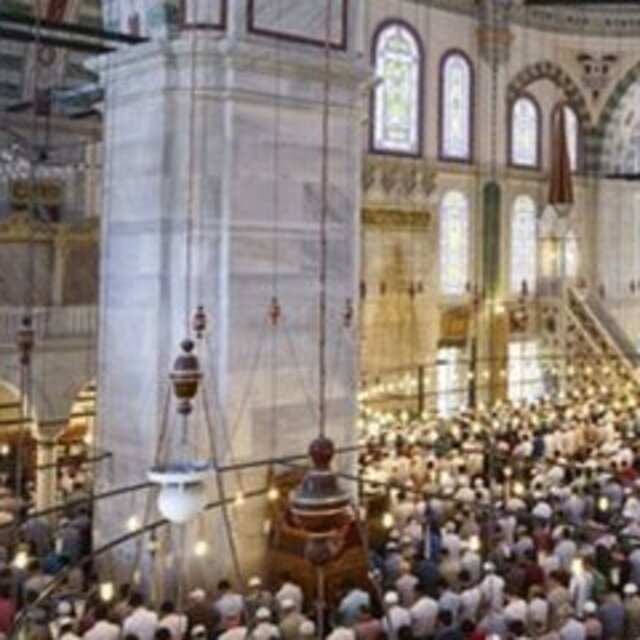 5 Nisan Bursa Cuma namazı saat kaçta?