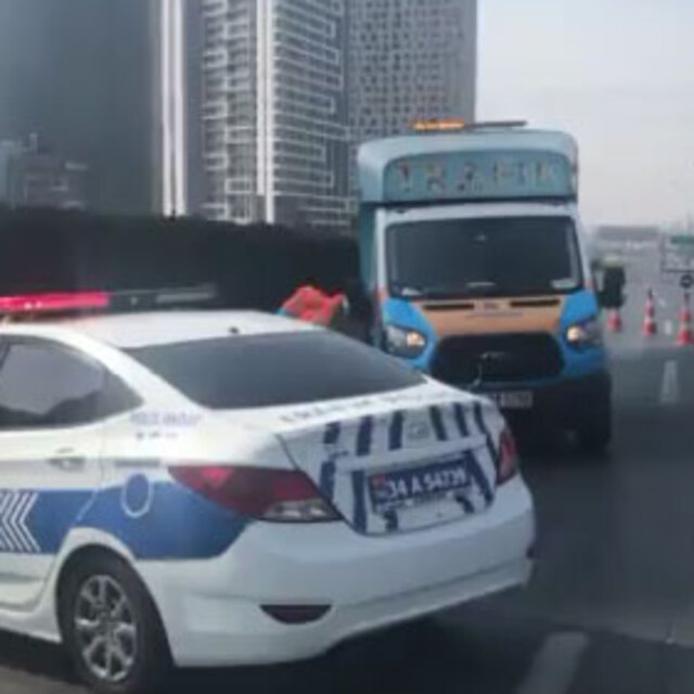 İstanbul'da kapalı yollar trafiğe açıldı