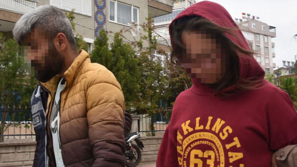 Yaşlı kadına dehşeti yaşattılar!