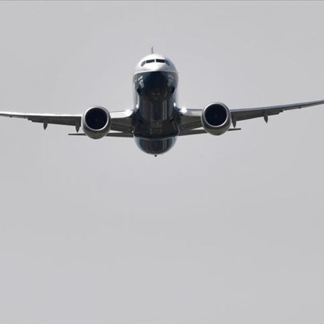 Boeing 737 MAX yolcu uçaklarının üretimini azaltıyor