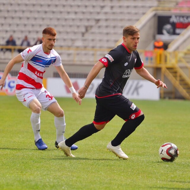 Bolu ilk yarıda fişi çekti