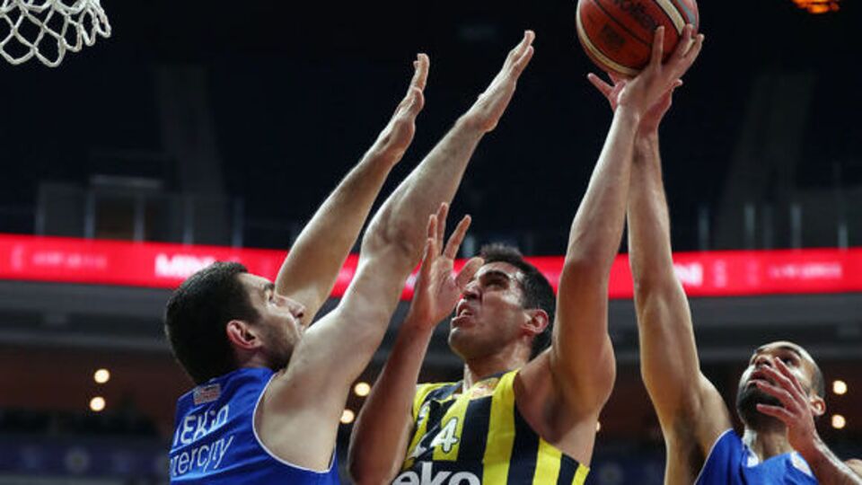 Fenerbahçe farklı kazandı!