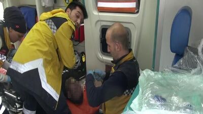 Etiket kesmek için bıçak istedi sonrası dehşet!