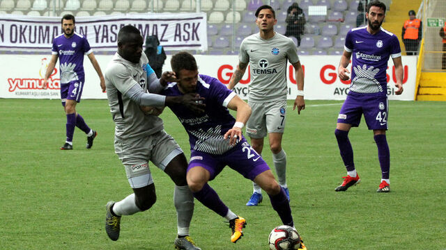 Adana Demir, play-off aşkına!