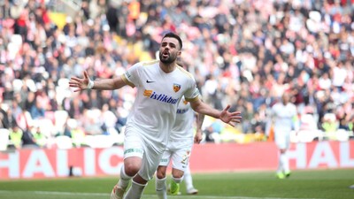 Bu sezon ilk golünü attı