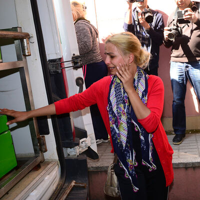 Çifte tabancalı cani sokakta onlar korku içinde!