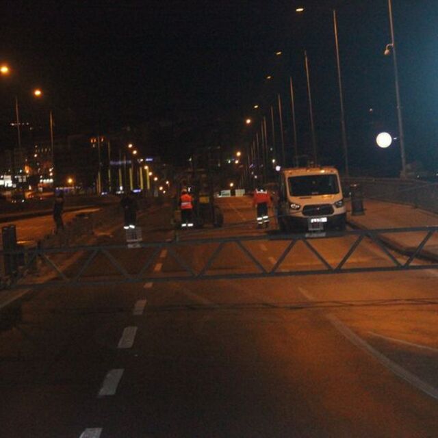 Atatürk Köprüsü trafiğe kapatıldı