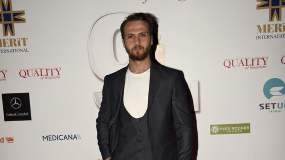 Aras Bulut İynemli kimdir?