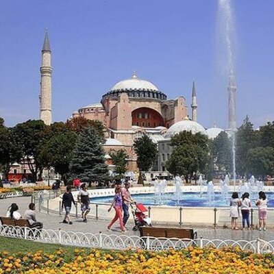 'İstanbul marka kent olmalı'