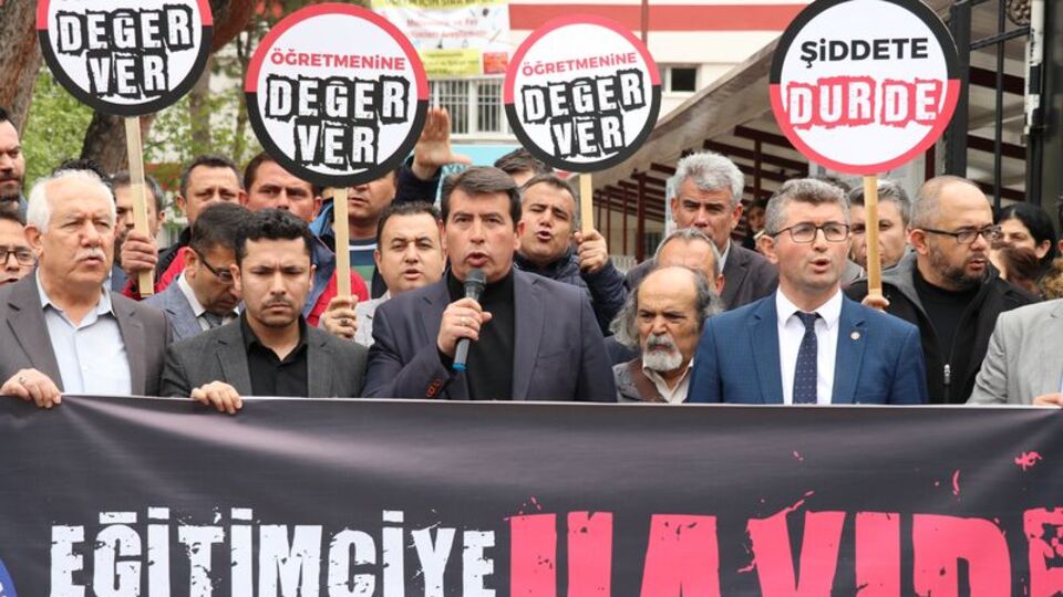 Denizli'de okul idarecilerine darp iddiası