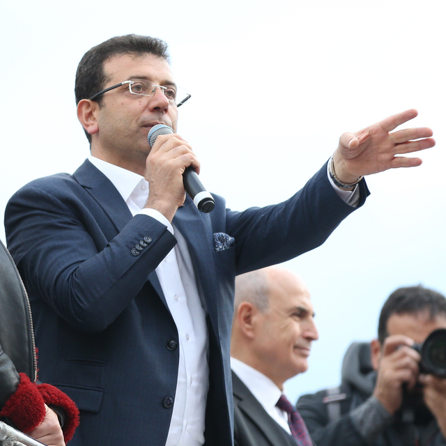 "Emniyetimizi, polisimizi yormayın"